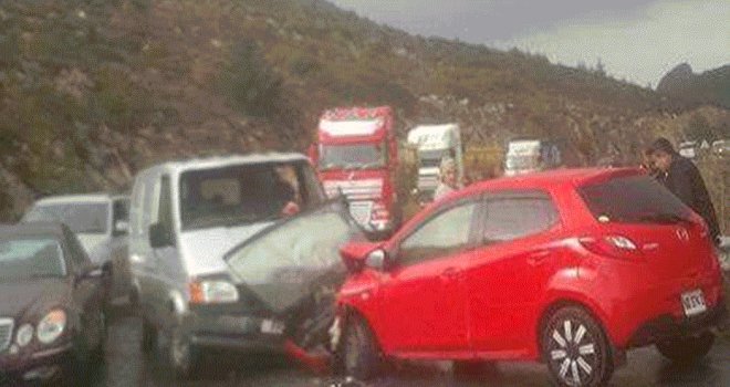 Dağyolunda meydana gelen kazada 6 kişi yaralandı