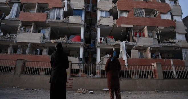 Depremde İran ve Irak’ta 414 kişi hayatını kaybetti