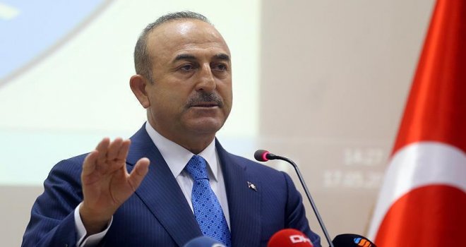 Dışişleri Bakanı Çavuşoğlu: Darbe girişimcisi hainleri bize vermeliler.