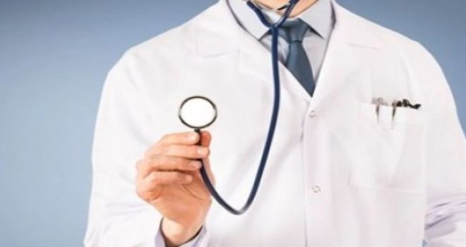 Doktorların asgari-azami muayene ücretleri belirlendi