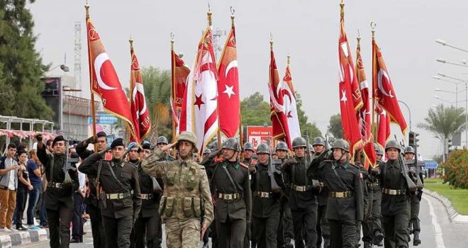 DR. FAZIL KÜÇÜK BULVARINDA TÖREN DÜZENLENDİ