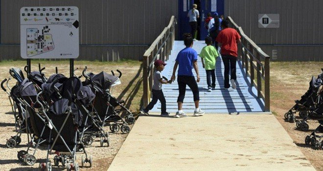 “Dünyada 300 bin çocuk refakatsiz ve ailelerinden ayrı”