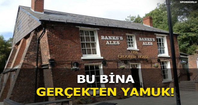 Dünyanın En Yamuk Evlerinden: The Crooked House