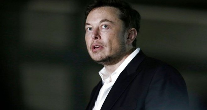 Elon Musk: Beş yıl içinde dil öğrenmeye gerek kalmayacak