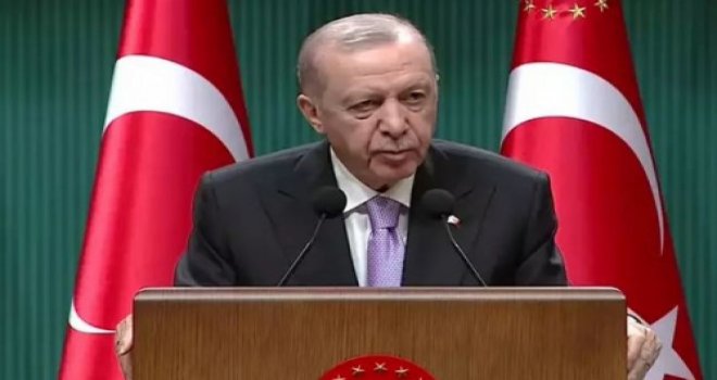 Erdoğan’dan PKK’nın feshi kararına ilişkin açıklama: “Terörsüz Türkiye sürecinde kritik bir eşiği daha aştık”