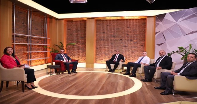 ERHÜRMAN: (KONFEDERASYON VEYA İKİ AYRI DEVLET FORMÜLÜ) BUGÜNKÜ KONJONKTÜRDE BUNUN GERÇEKLEŞMESİNİN REALİST OLMADIĞINI GÖRÜYORUZ. GERİYE FEDERASYON KALIYOR.