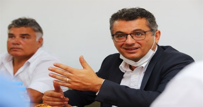 ERHÜRMAN: PANDEMİ SÜRECİNDE SAĞLIK VE EĞİTİM ALANLARINDA ORGANİZASYON VE ALTYAPI EKSİKLİKLERİ ÇOK AÇIK ŞEKİLDE GÖRÜLDÜ