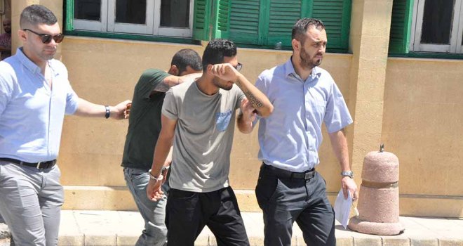 Erol ve Durmaz teminat talebiyle Girne Kaza Mahkemesi’ne çıkarıldı...