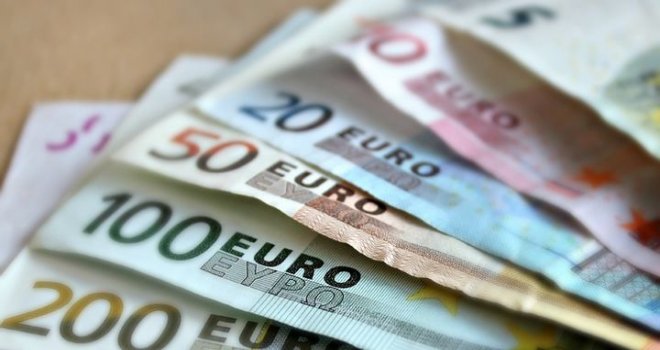 EURO BÖLGESİ'NDE ENFLASYON MAYISTA GERİLEDİ