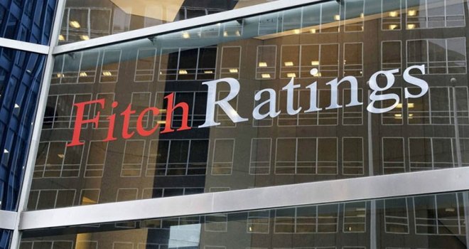 Fitch, Türkiye'nin kredi notunu yükselti