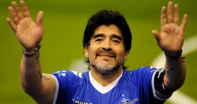 Futbol efsanesi Diego Maradona tutuklandı!