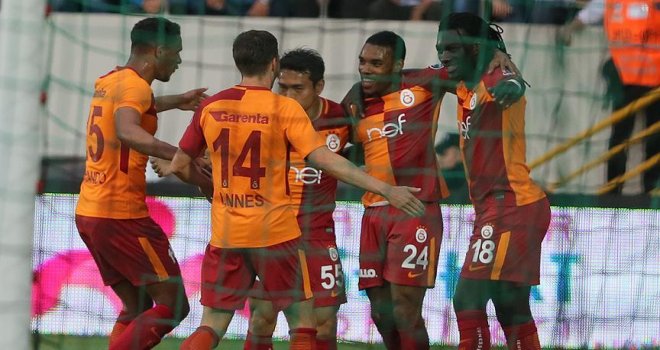 Galatasaray'dan şampiyonluğa bir adım daha.