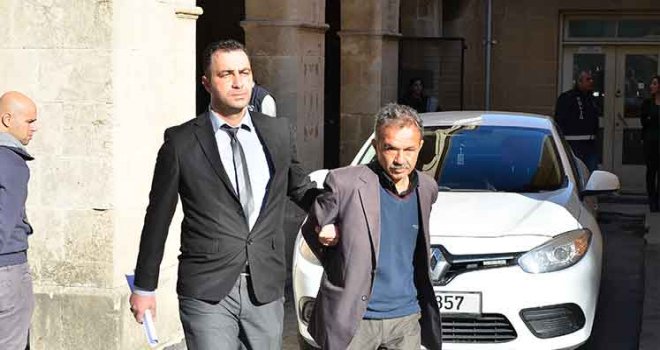 Gelir gelmez çaldı