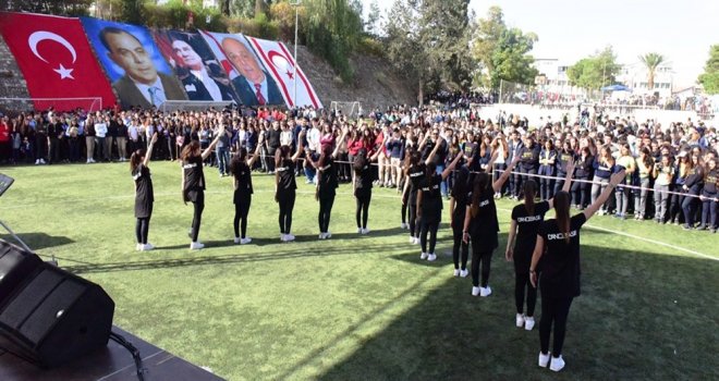 GENÇLİK DİRESİ 8. CUMHURİYET ŞÖLENİ YAPILDI