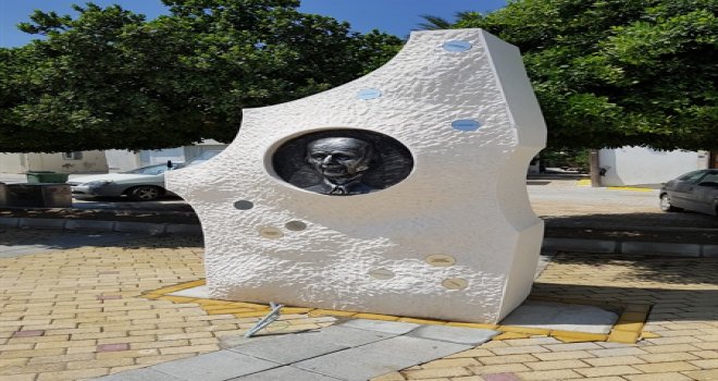 Girne Belediye Başkanı Nidai Güngördü, Nobel edebiyat ödülüne aday gösterilen Osman Türkay’ın ölümünün 20’nci yıldönümü dolayısıyla mesaj yayımladı.