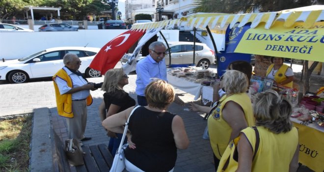 Girne Belediyesi ve Girne Ada Lions Kulübü işbirliğinde lösemili çocuklar yararına Girne’de kermes düzenlendi.