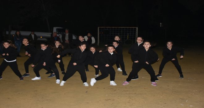 GİRNE BELEDİYESİ VE GİRNE GENÇLİK KULÜBÜ SOS GENÇLİK EVİ YARARINA ETKİNLİK DÜZENLENDİ