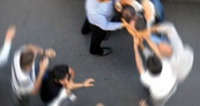 GİRNE’DE KAVGA