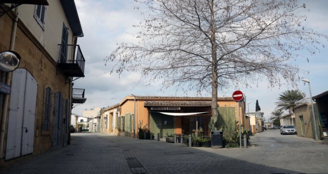 GÜNEY'DE COVİD-19 ÖNLEMLERİNE UYMAYANLARA CEZA UYGULANDI