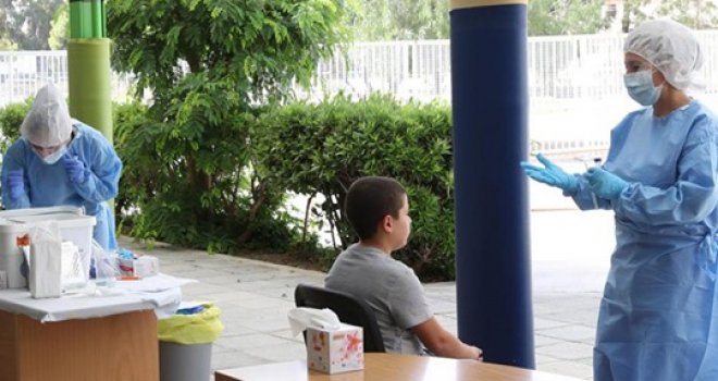 Güney Kıbrıs: Öğrencilere test yapımı devam ediyor