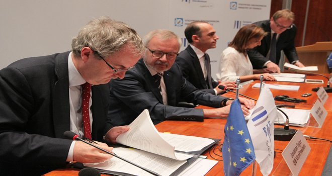 Güney Lefkoşa'da 115 milyon Euroluk Mali Anlaşma 