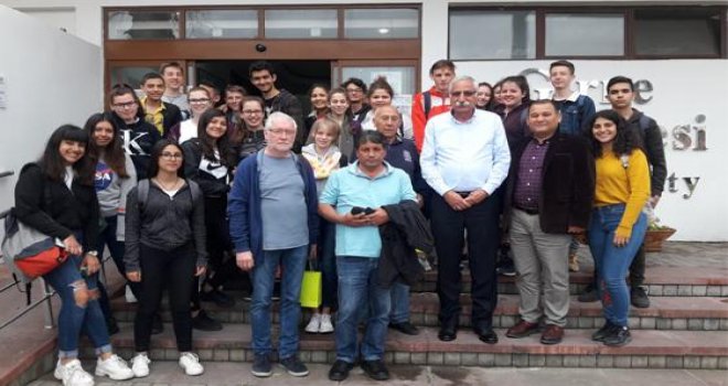 GÜNGÖRDÜ: BİRBİRİNİZİ SEVİN, İNSANI SEVİN, DOĞAYI, HAYVANLARI SEVİN