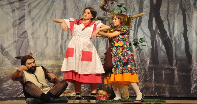 GÜZELYURT’TA XV. TİYATRO GÜNLERİ BAŞLADI