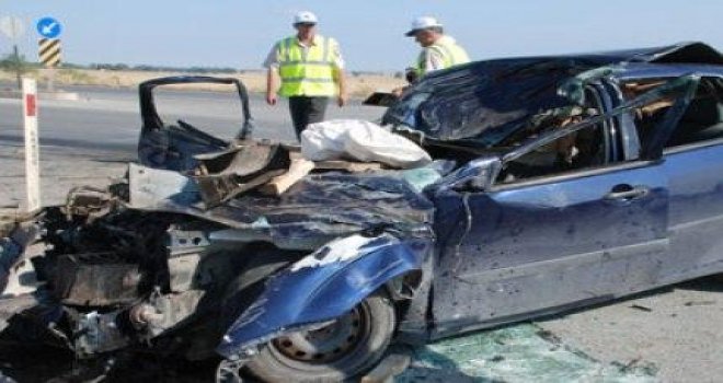 HAFTALIK TRAFİK RAPORU'  47 TRAFİK KAZASINDA 10 KİŞİ YARALANDI' HASAR 281 BİN TL