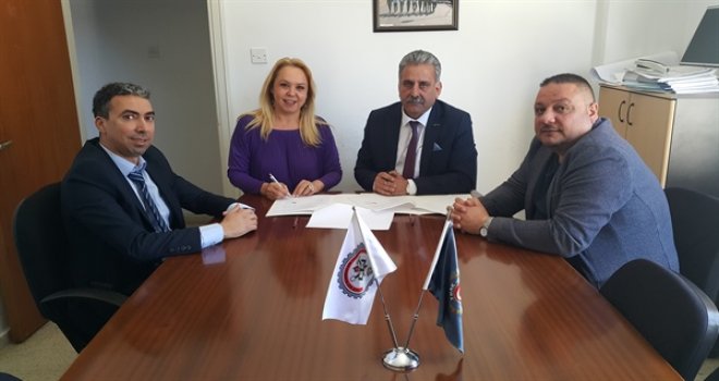 HÜR-İŞ FEDERASYONU VE MOBBİNGLE MÜCADELE DERNEĞİ ARASINDA İŞ BİRLİĞİ PROTOKOLÜ İMZALANDI