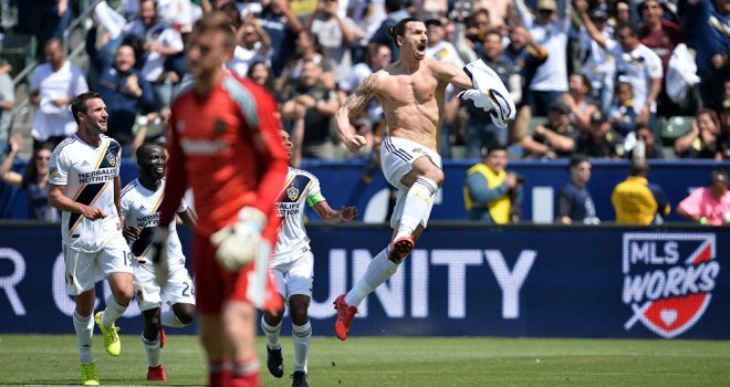 Ibrahimovic'den Galaxy'ye veda: Şimdi beyzbol izlemeye geri dönebilirsiniz