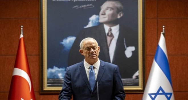 İsrail Savunma Bakanı Gantz: Türkiye ilişkilerimizi geliştirebileceğimiz küresel bir aktör