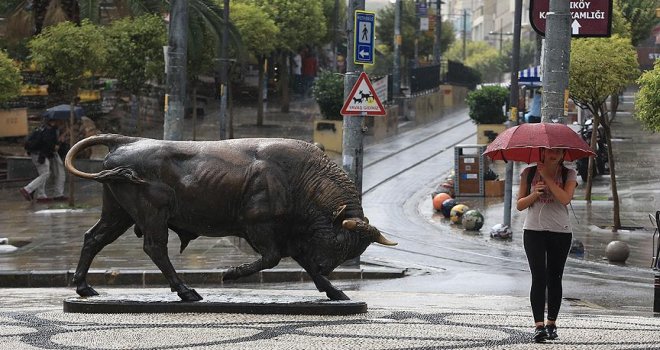 Kadıköy'deki Boğa Heykeli tescillendi