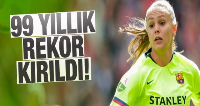 Kadınlar futbol maçında rekor