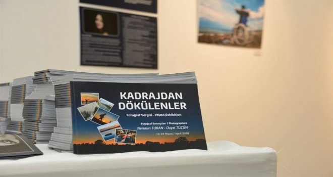 “KADRAJDAN DÖKÜLENLER FOTOĞRAF SERGİSİ”NDEN ELDE EDİLEN GELİR KIBRIS TÜRK ORTOPEDİKLER DERNEĞİ'NE BAĞIŞLANDI.