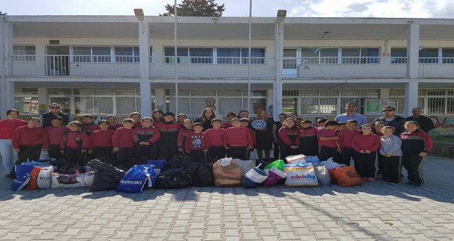 KHYD YARARINA BAŞLATILAN “KULLANILMIŞ GİYSİ BAĞIŞI” PROJESİNE TEPEBAŞI İLKOKULU KATKIDA BULUNDU.