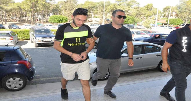 Kız kavgası mahkemelik oldu...