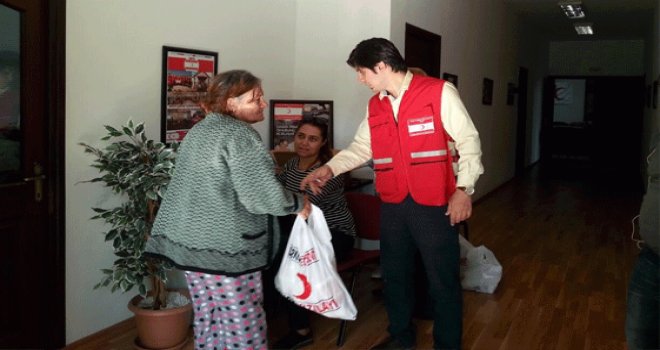 Kızılay, Lefkoşa'da yardım etkinliği düzenlendi