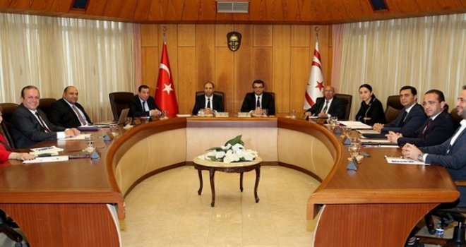KKTC’NİN İLK DÖRTLÜ KOALİSYON HÜKÜMETİNİN ÖMRÜ 460 GÜN SÜRDÜ