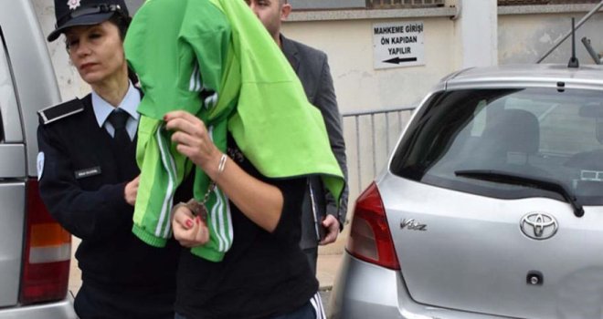 KOCASINI KISKANIP EV BASTI!