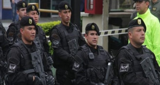 Kolombiya’da polis aracına saldırı
