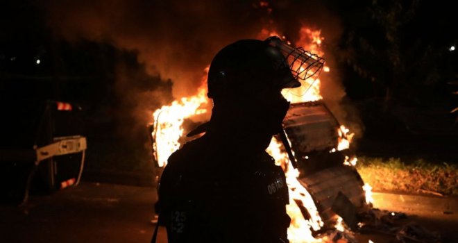 KOLOMBİYA’DA POLİSE 'TEPKİ PROTESTOLARI' : 10 ÖLÜ, 403 YARALI