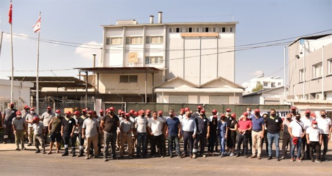 KOOP-SEN: "BİNBOĞA-YEM LTD’DE TAM GÜN GREV YÜZDE YÜZ KATILIMLA BAŞLADI"