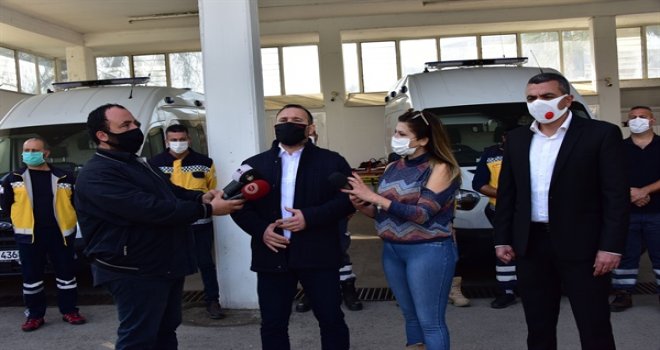 KTAMS VE KAMU-İŞ 112 HIZIR ACİL SERVİSİ ÖNÜNDE AÇIKLAMA YAPTI
