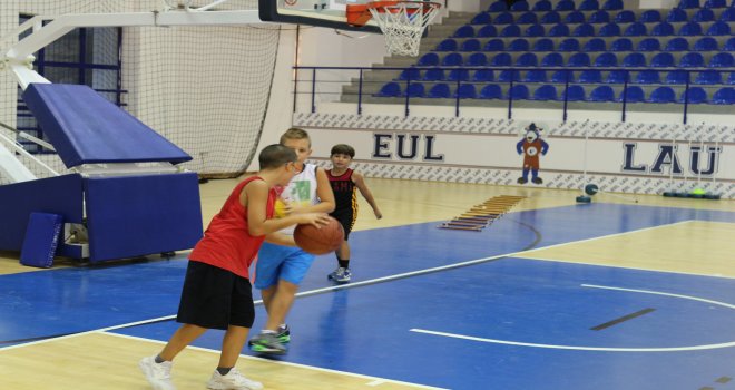 LAÜ Basketbol Okulunda sağlıklı yaşam ve paylaşım ön planda 