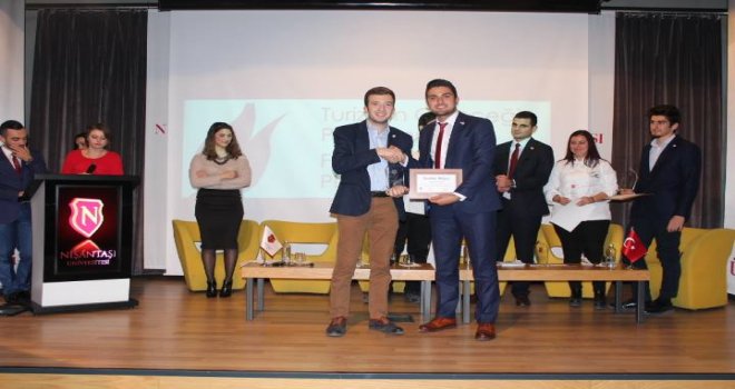 LAÜ Gastronomi Kulübü Başkanı  Kalaycı, Turizmin Geleceği Platformu’nun düzenlediği etkinliğe katıldı