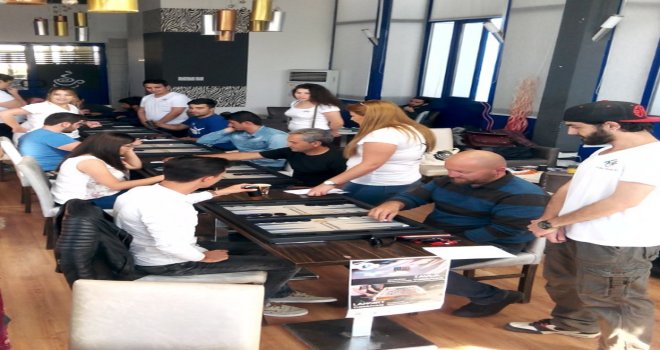 LAÜ öğrencileri hayvan sevgisi konusunda örnek davranış sergiliyorlar