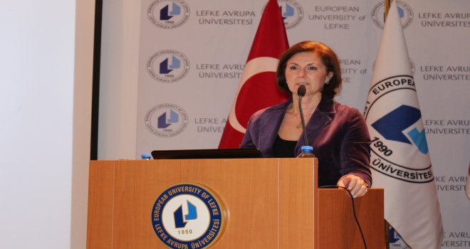 LAÜ’de AIDS konulu konferans düzenlendi
