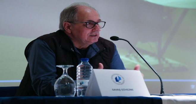 LAÜ’de “Belgesel Sinema” usta yönetmenler tarafından ele alındı