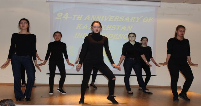 LAÜ’de Kazakistan’ın 24. bağımsızlık yıl dönümü kutlandı