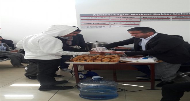 LEFKOŞA TREN YOLU POLİKLİNİĞİ’NDE ÇAY VE POĞAÇA İKRAMI...